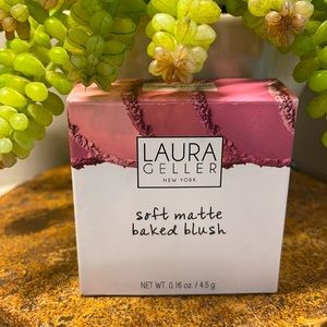 Laura Geller soft baked matte blush